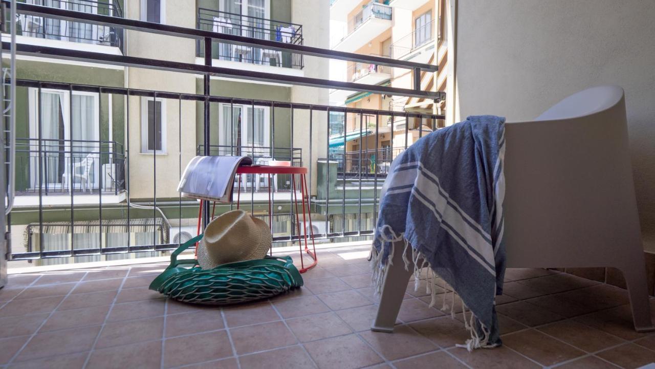 Babyaccommodation Family Experience III Pietra Ligure Exterior foto